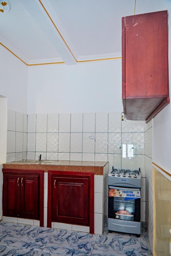 Appartement Avec Vue Panoramique Two Or Three Rooms Yaounde Exterior photo